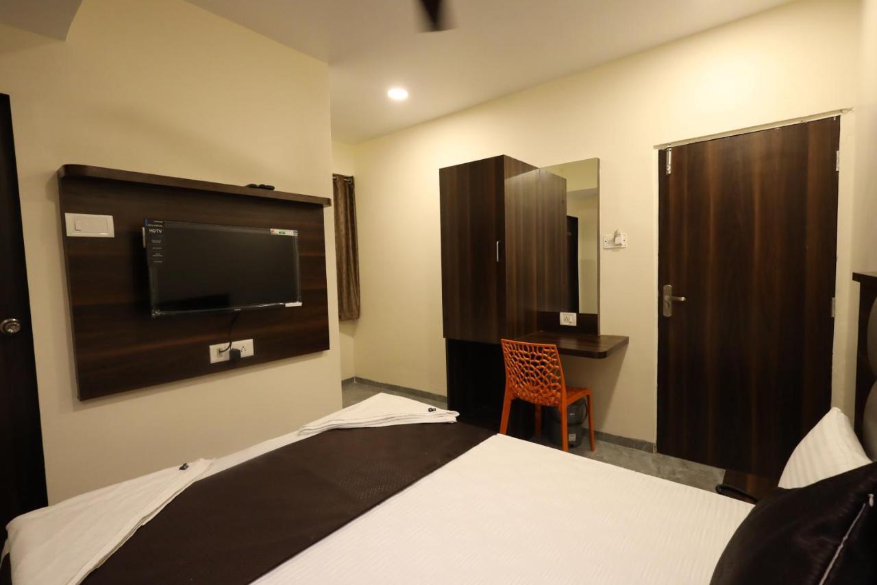 R K Residency Mahape Hotel Nova Bombaim Exterior foto