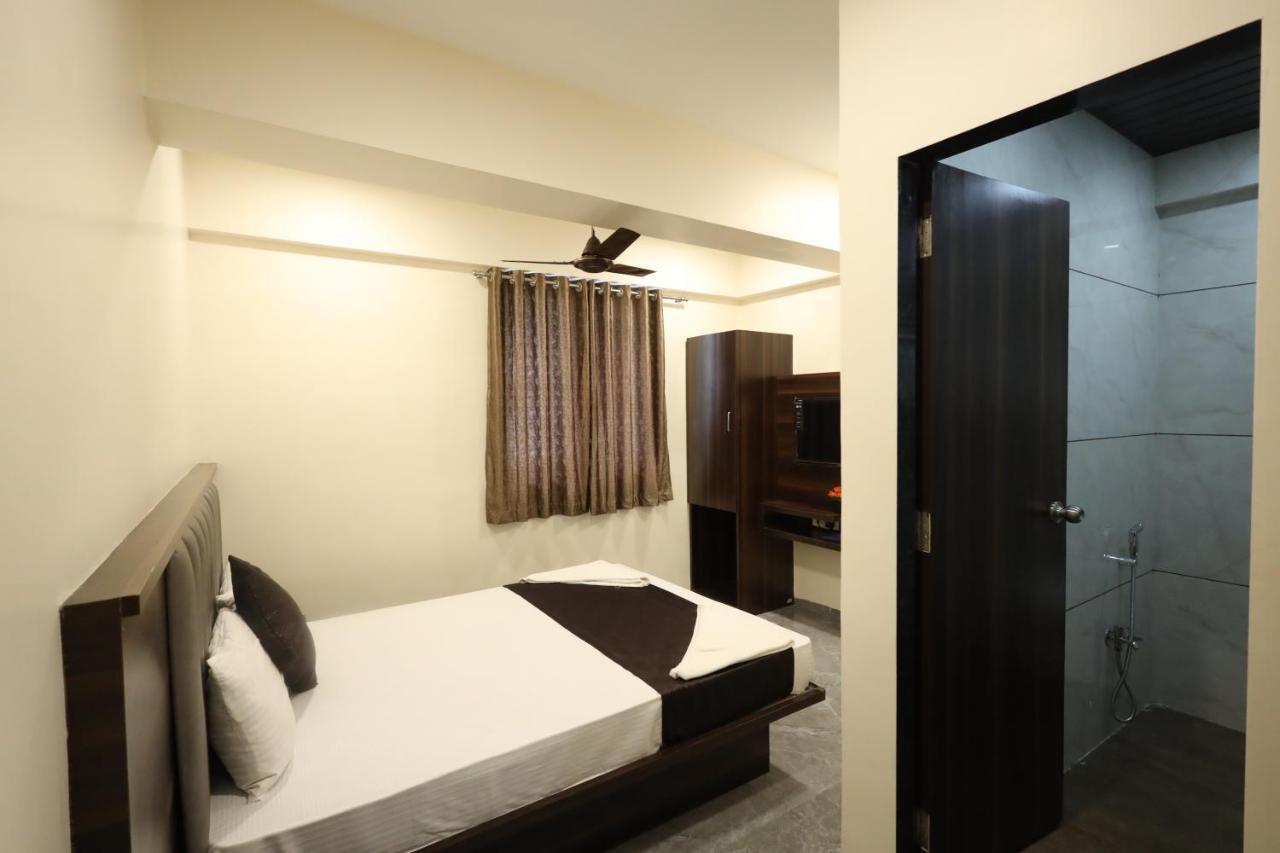 R K Residency Mahape Hotel Nova Bombaim Exterior foto