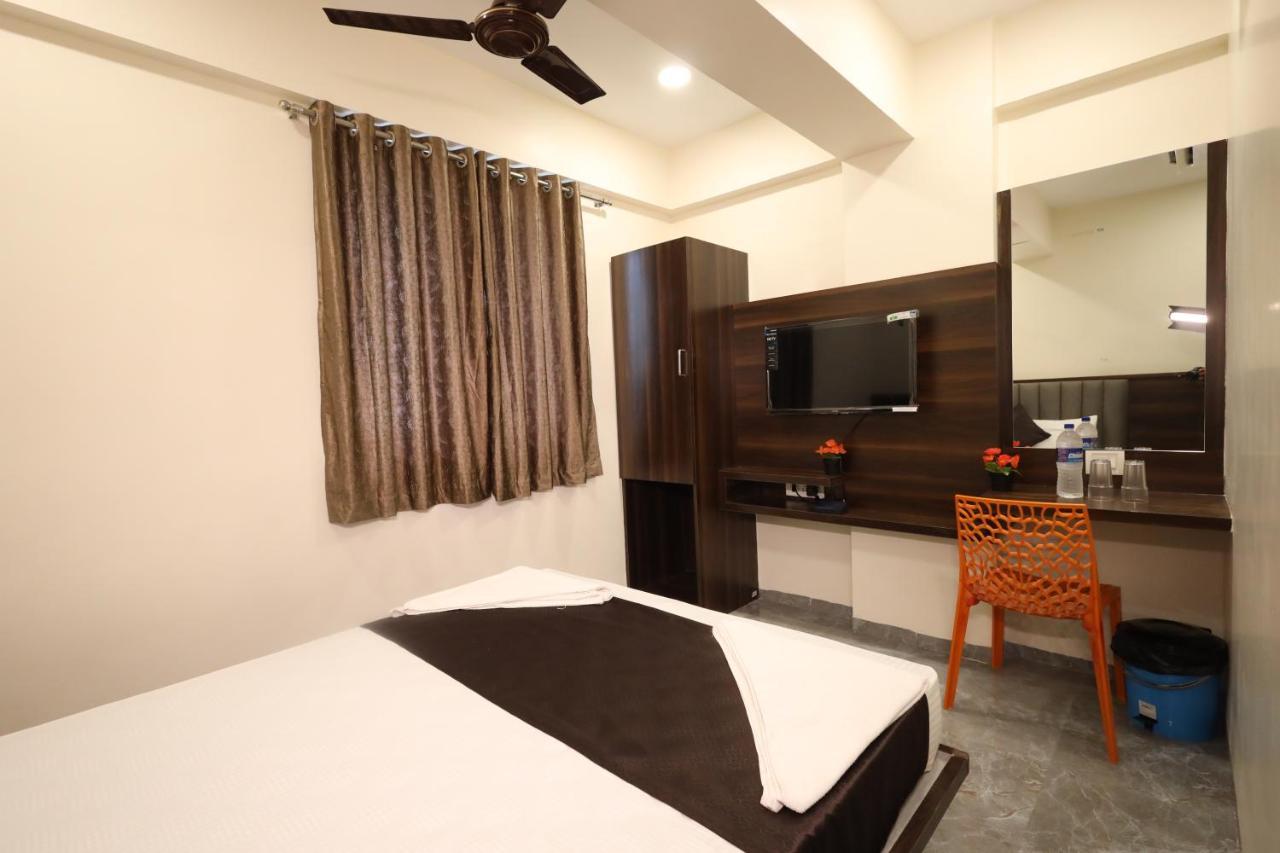 R K Residency Mahape Hotel Nova Bombaim Exterior foto